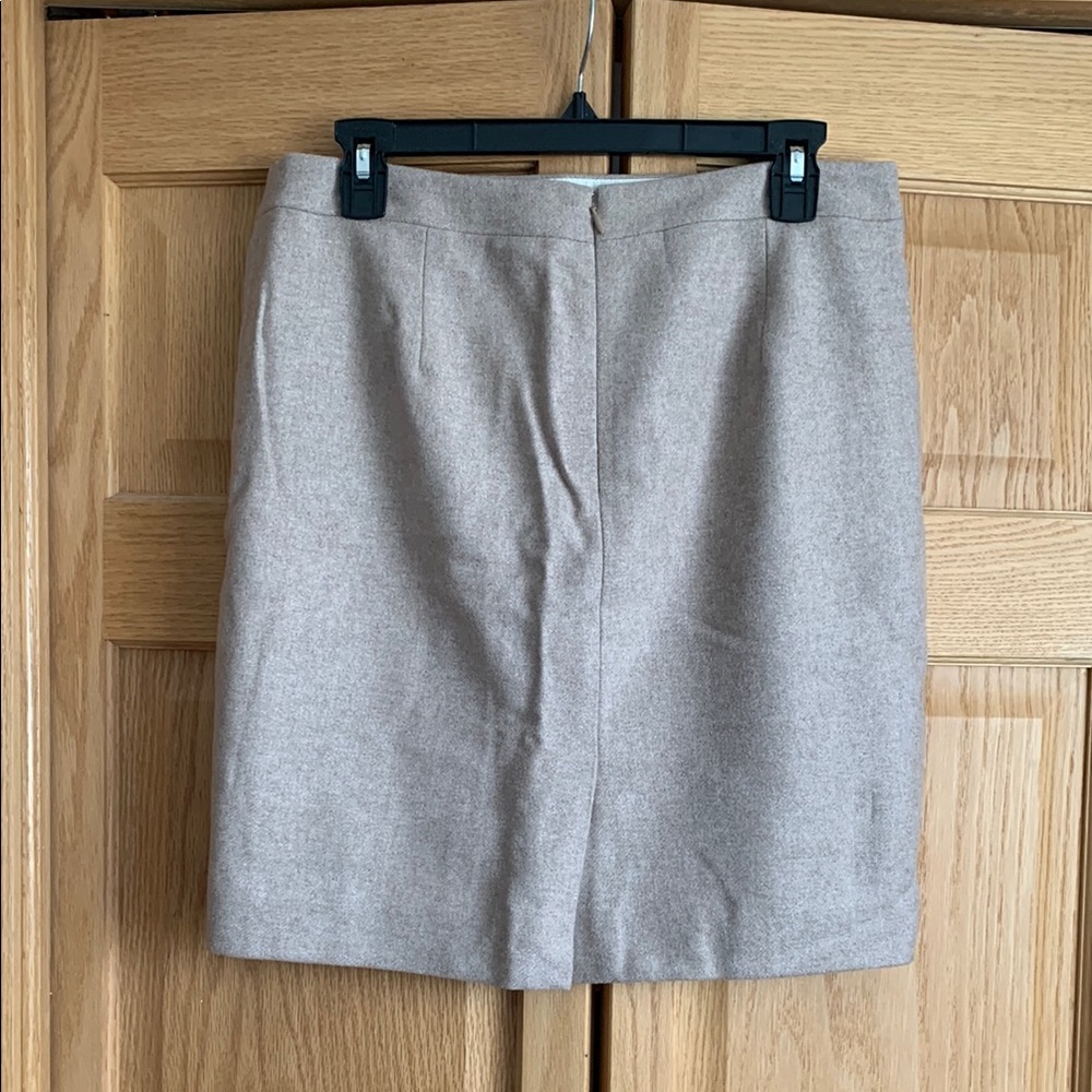 J Crew Women's Pencil Skirt - Picture 2 of 2